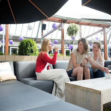 Tent With Kitchen, Breda Only 10 Km Campo de lujo Oosterhout (North Brabant)