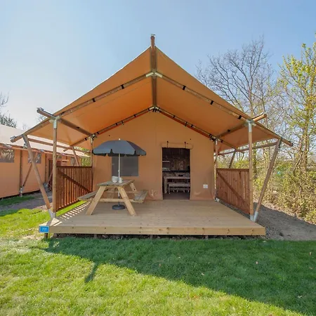 Tent With Kitchen, Breda Only 10 Km Oosterhout (North Brabant)